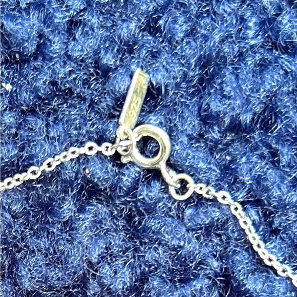 L O V E  ❤️ Lariat style silver necklace - Picture 9 of 9